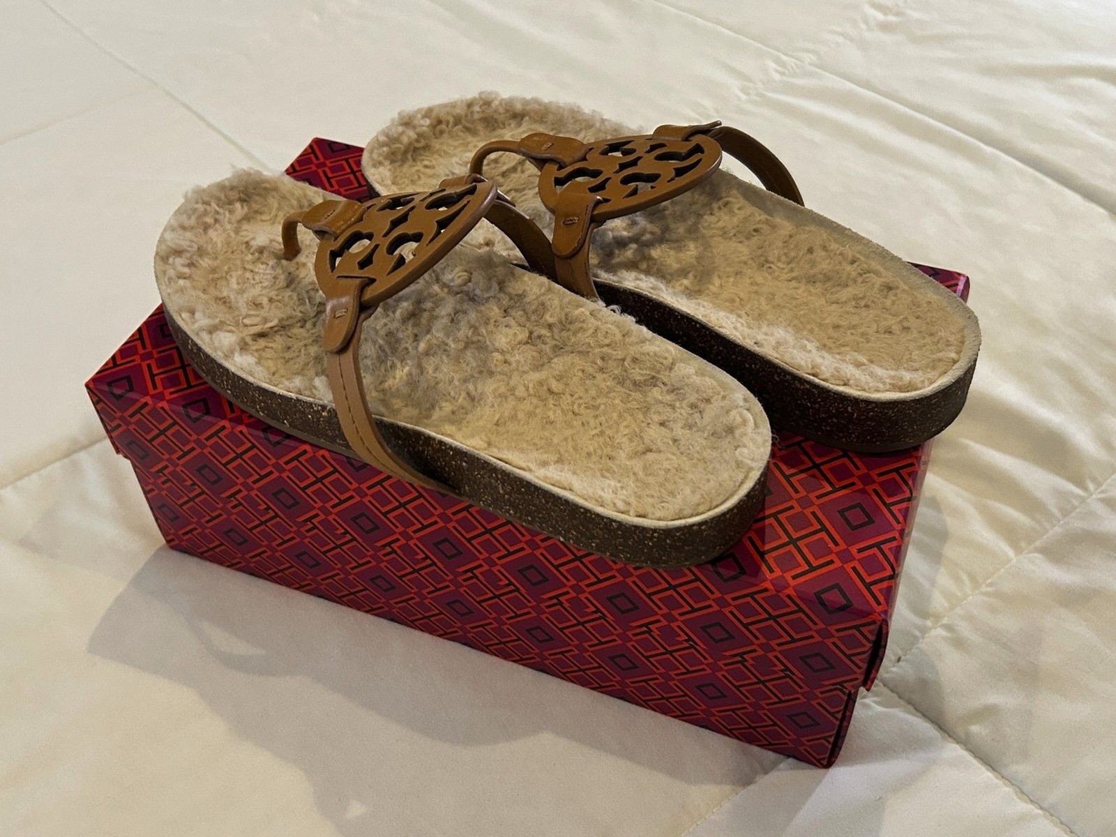 Tory Burch Miller Cloud Shearling Sandals Size 9 – Caramel Corn Nappa Leather