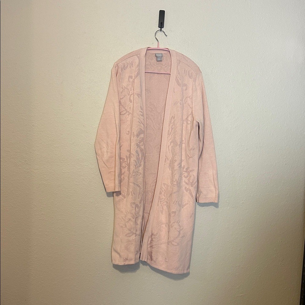 Chico’s Tonal Jacquard Long Line Open Cardigan Size 3 / XL in Blush Pink