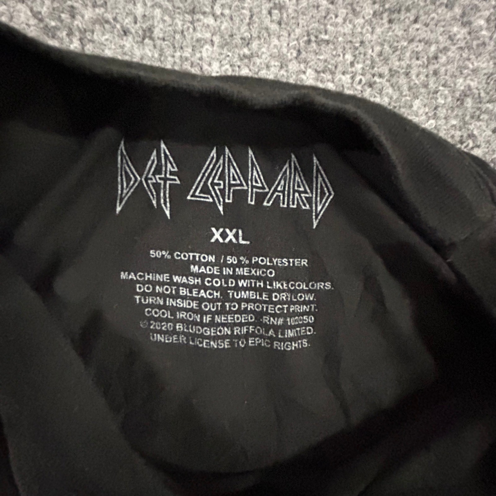 Def Leppard T-Shirt Mens XXL Black Graphic Logo Short Sleeve Rock Band Tee