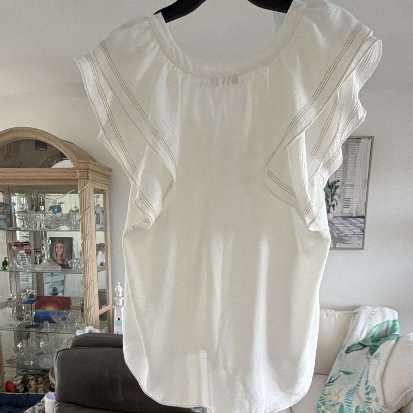 Ramy Brook New York White Ruffle Button Front Cap Sleeve Blouse L Great top.