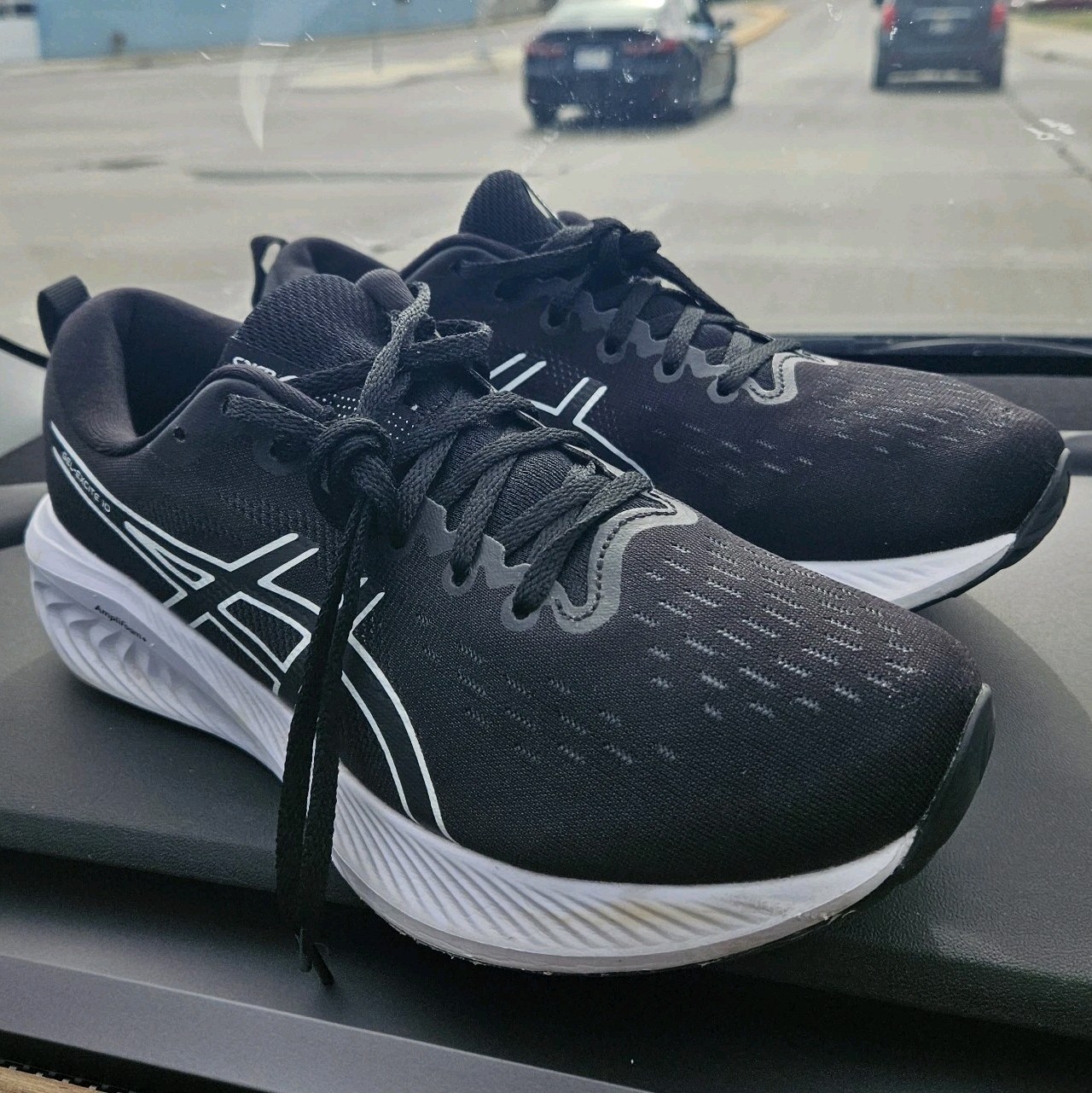 Asics Gel-Excite 10 Womens Size 10 Black White Athletic Running Shoes Sneakers