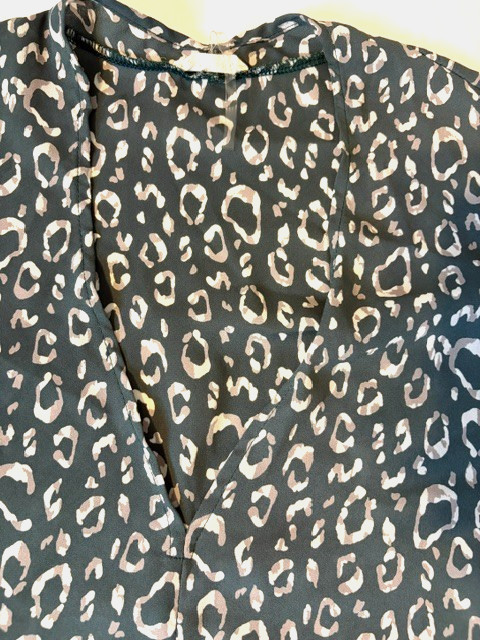 Jodifl Leopard Print Blouse Size Medium Green/Grey/Beige #0006