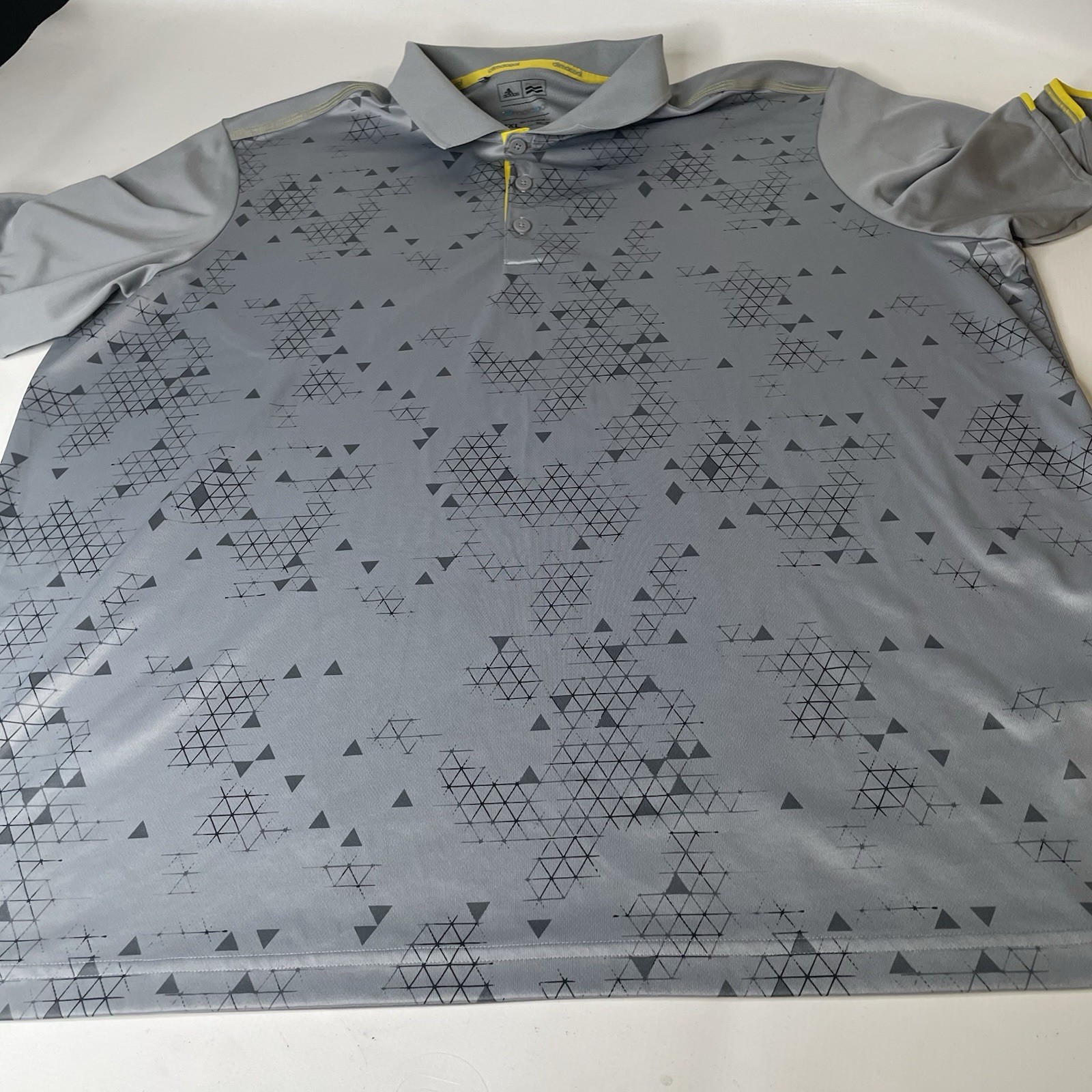adidas ClimaCool Men’s Polo Shirt 2XL Big & Tall Gray/Yellow Geometric Logo