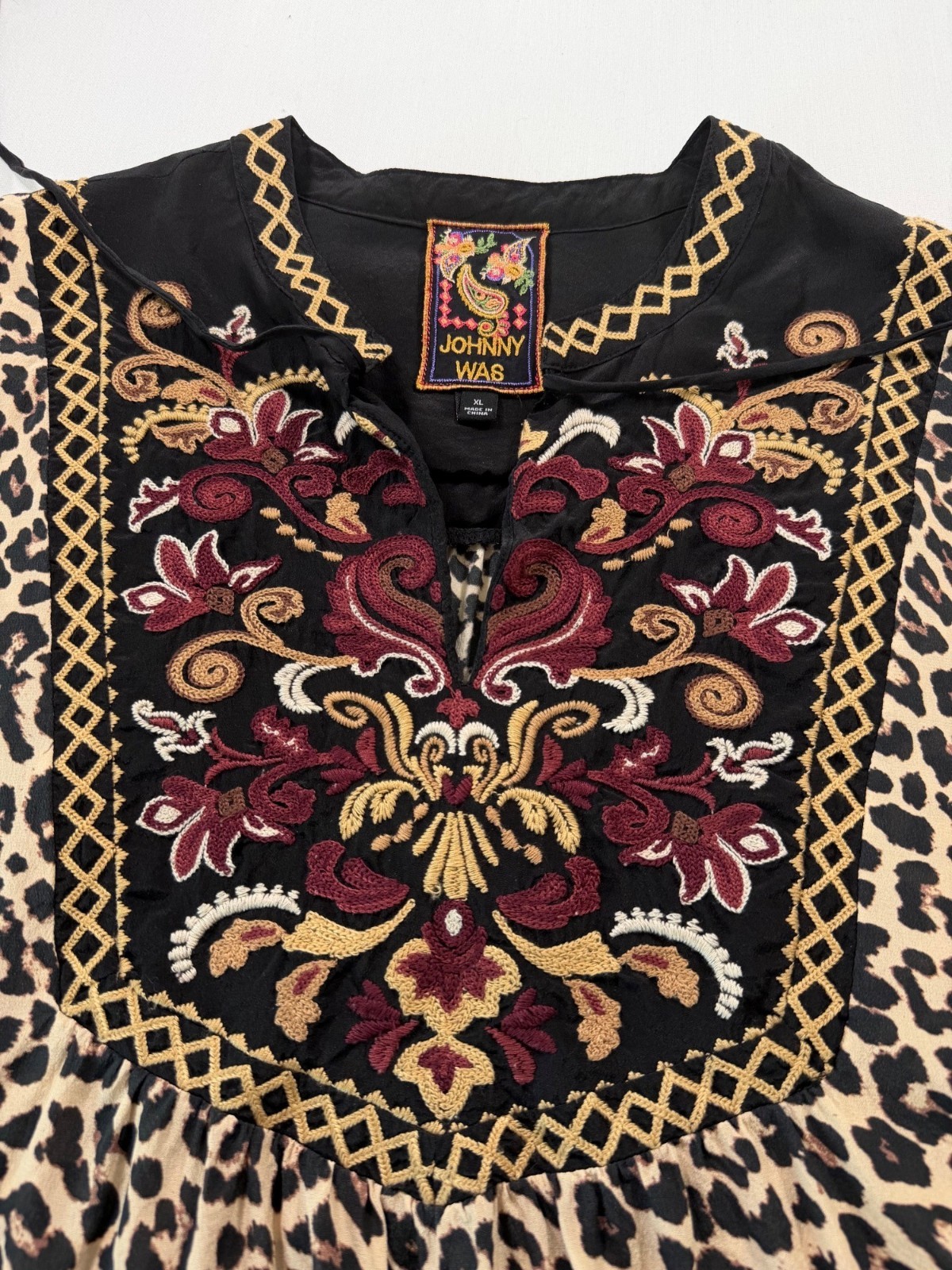 Johnny Was Diedre Tassel Yoke Blouse Embroidered Leopard Print Size X-Large