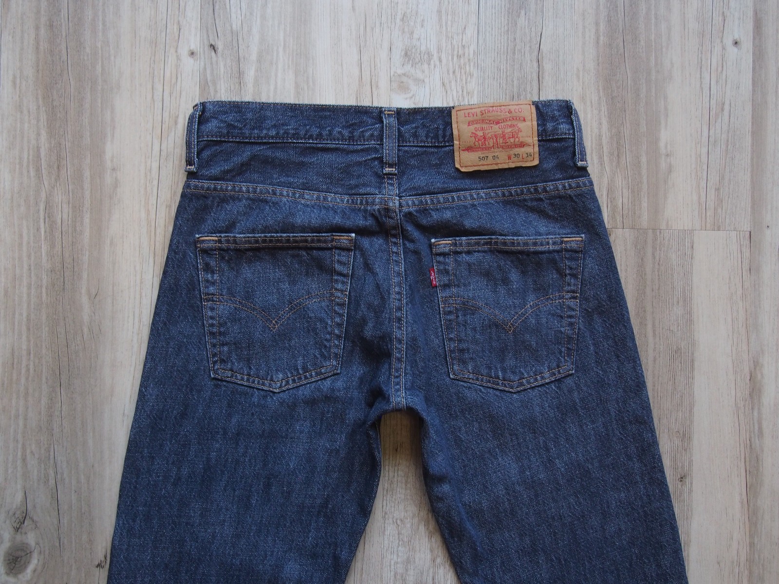VINTAGE LEVIS 507 (0404) BOOTCUT JEANS W30 L32 (L34) 00s N43