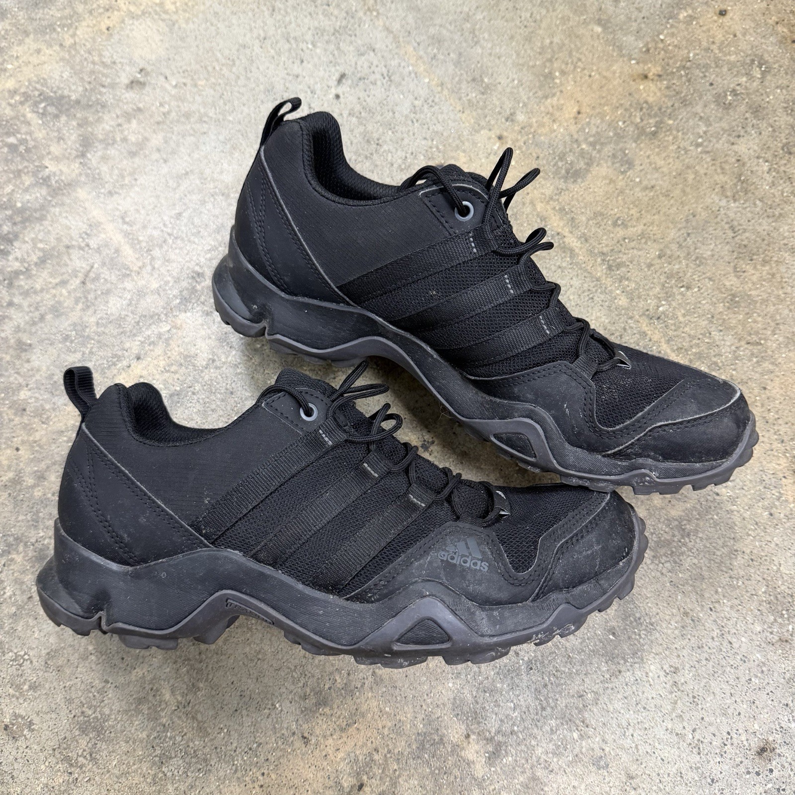 Adidas AX2S Q46587 Mens 8 Hiking Shoes Core Black Mesh Athletic *DISTRESS
