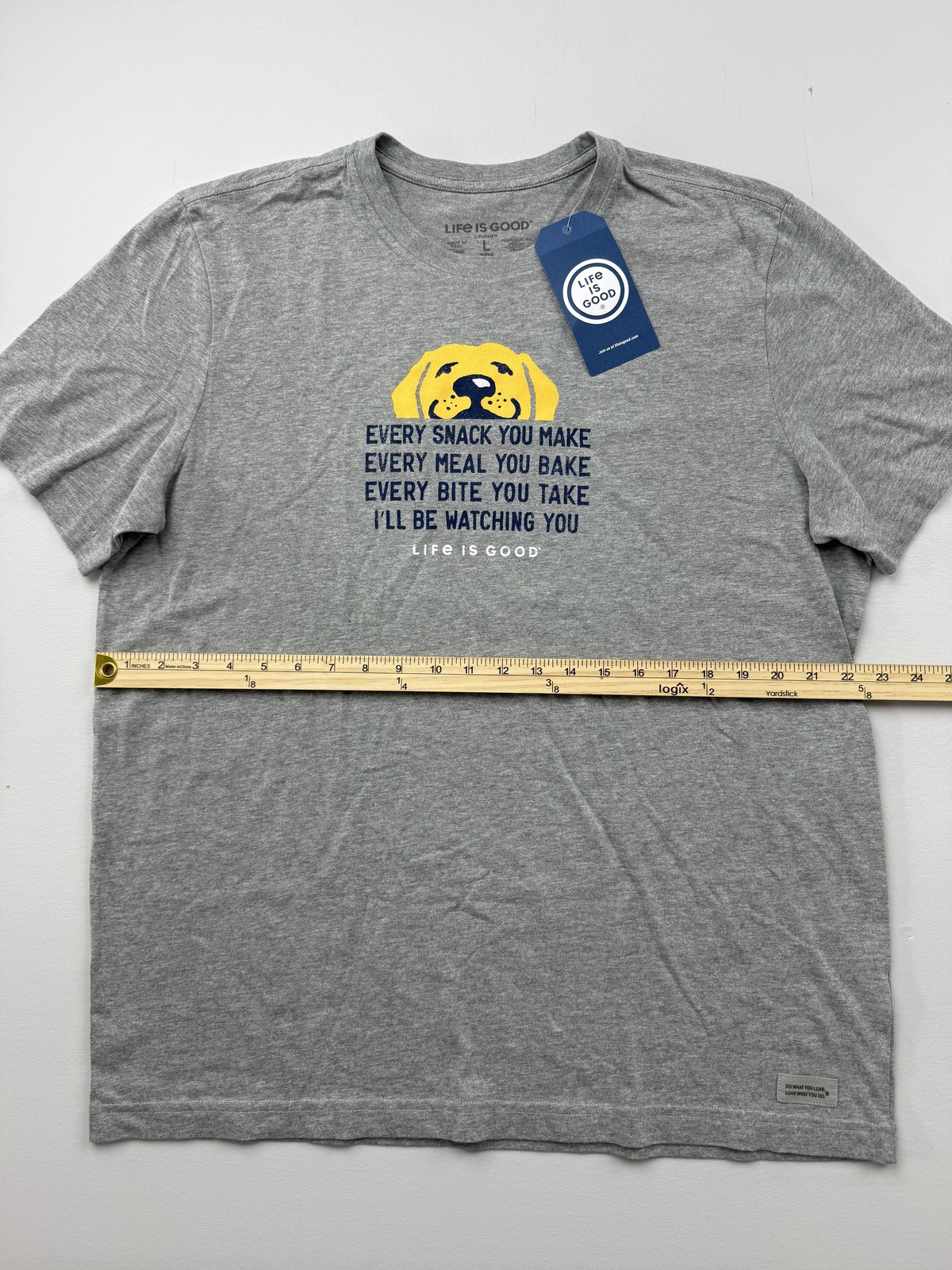 Life Is Good Shirt Mens Large Gray Dog Snack Watching You Graphic Tee Funny