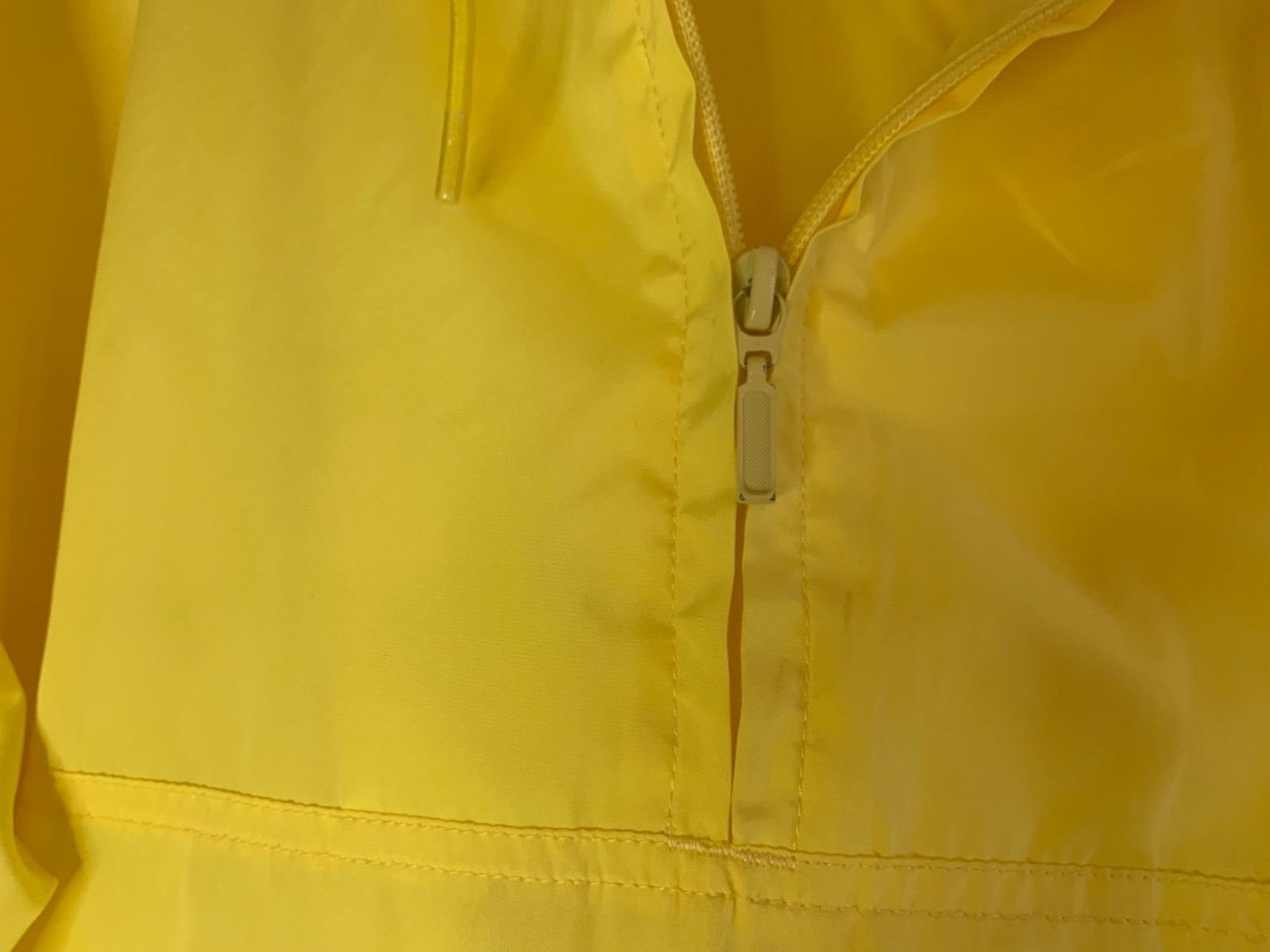 Energy Zone Windbreaker Lightweight Hooded Jacket Yellow Size Medium See Details