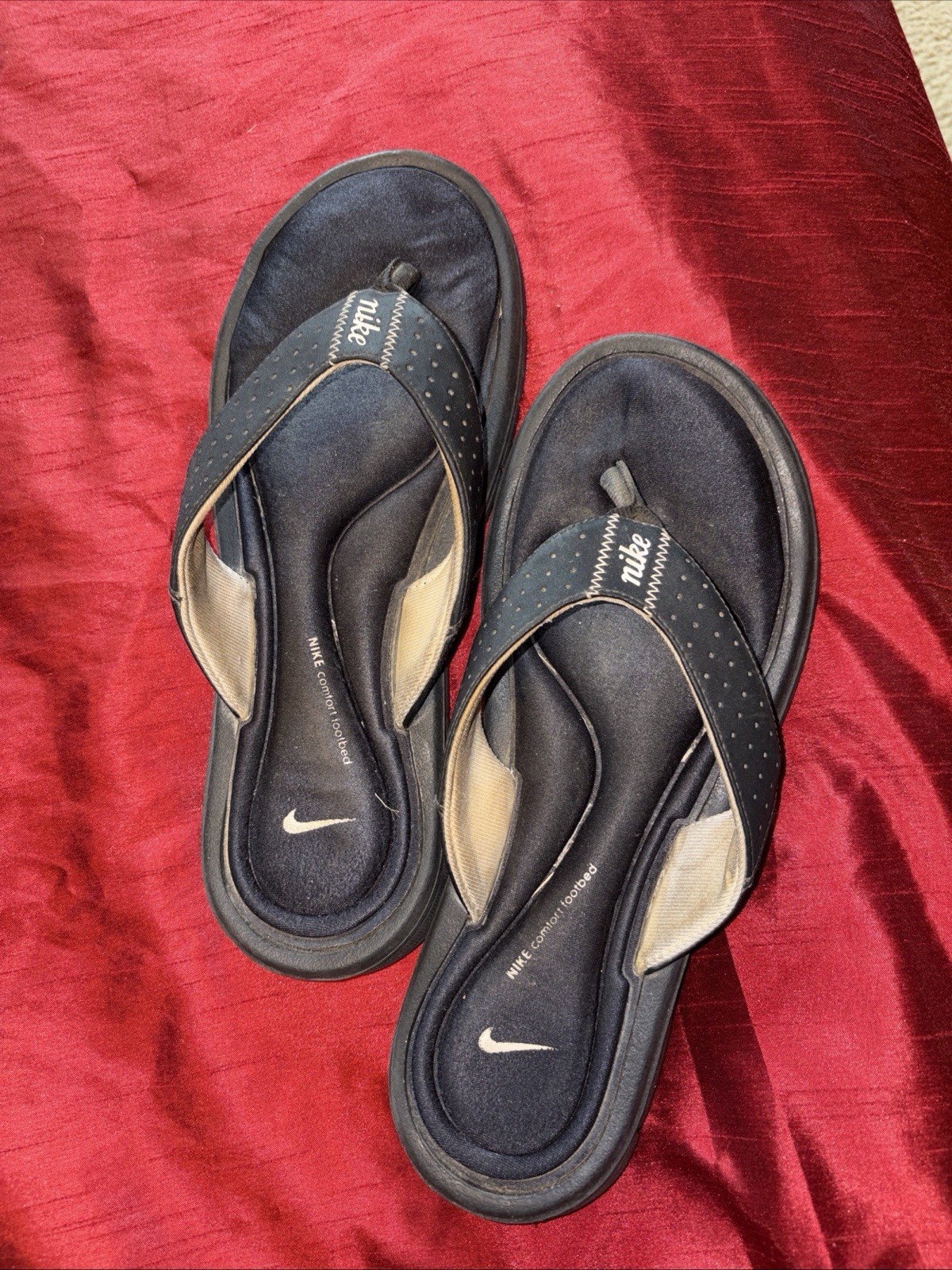 Nike Black Comfort Footbed Thong Flip Flops Women’s Sz 8 354925-411