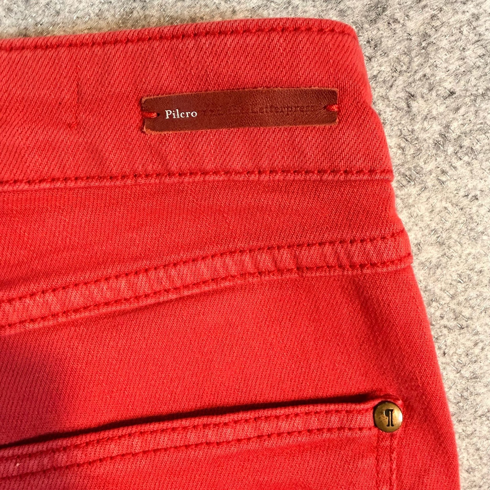Pilcro Script Red Cropped Straight Leg Jeans Size 25 Raw Hem Anthropologie