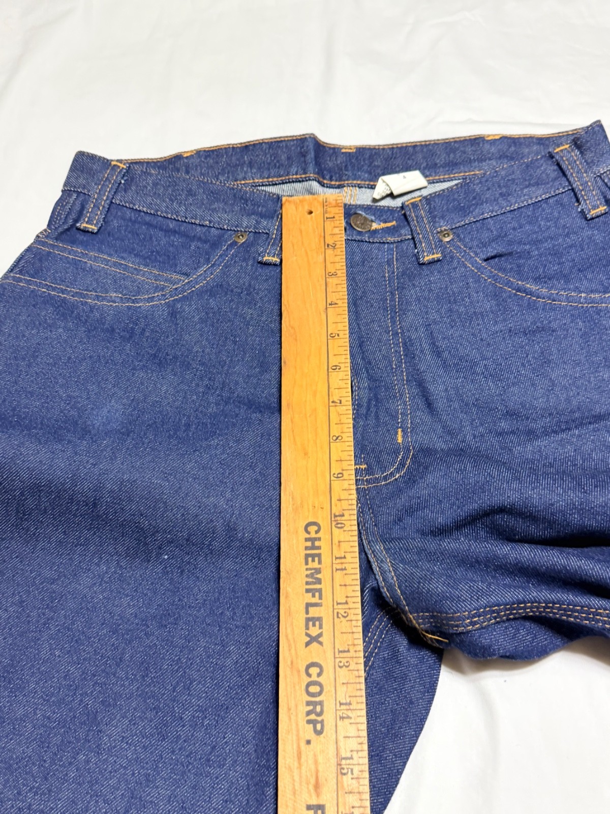 Ben Davis Carpenter Jeans 32X31 STYLE 776 DARK BLUE DISTRESSED FLAW