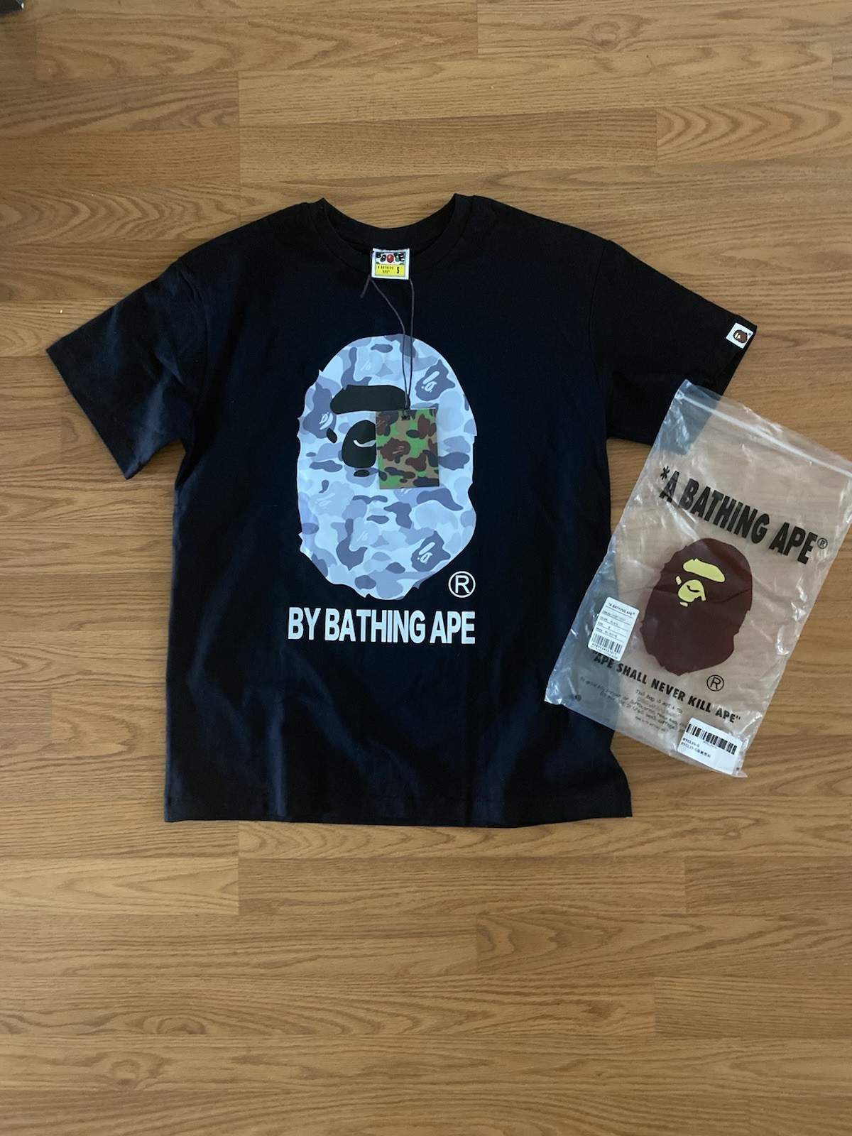 A Bathing Ape BAPE Ape Head T-Shirt Black Mens Small Streetwear Authentic