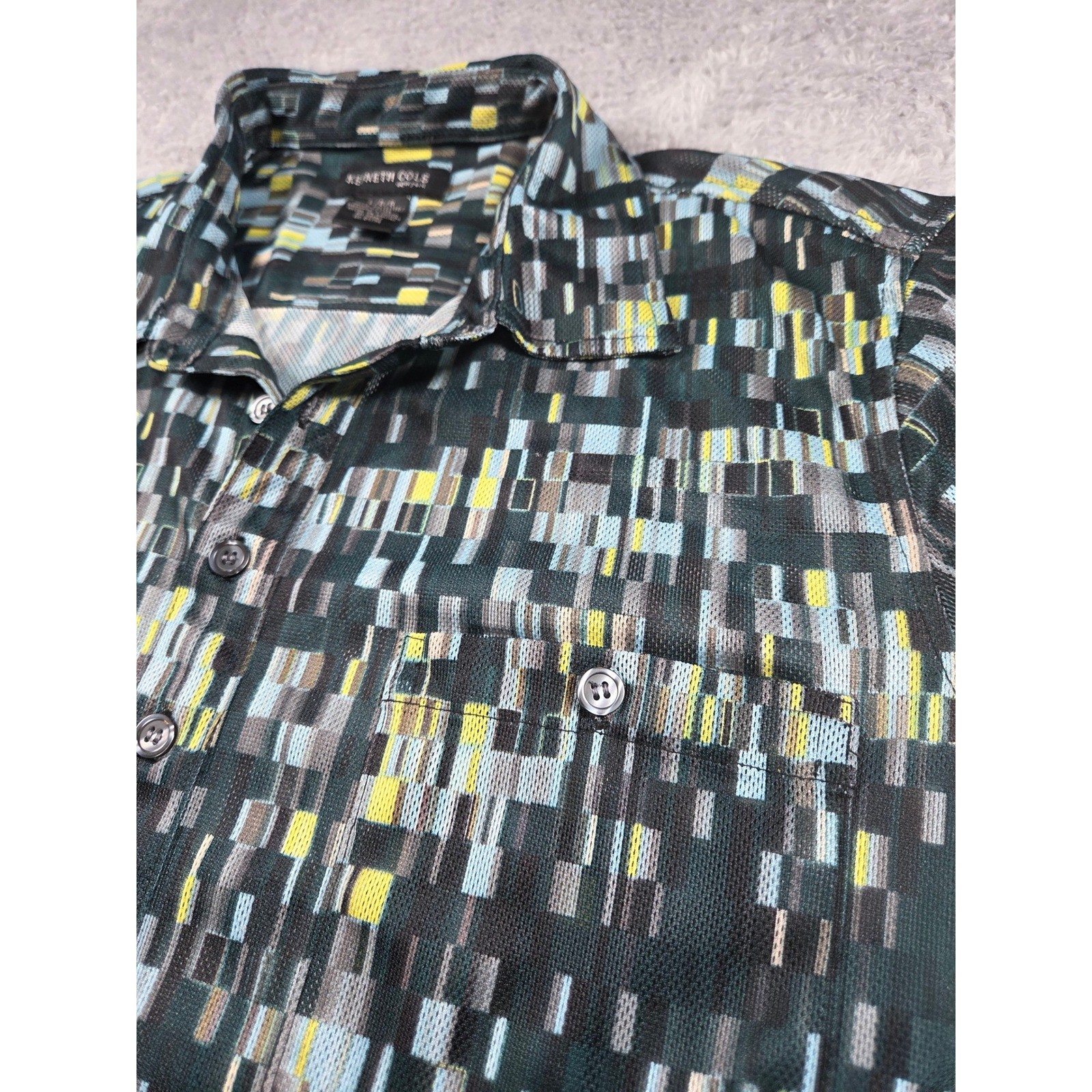 Kenneth Cole New York Mens Large Geometric Digital Print Mesh Shirt Short Sleeve