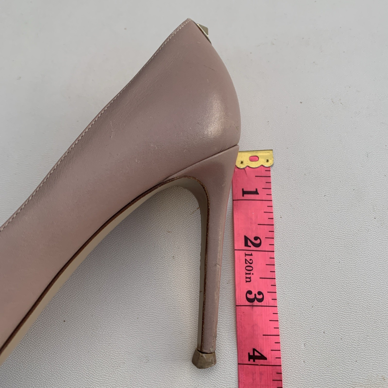 Valentino Pink Nude Heels Pumps Sz 37.5 Fits 7