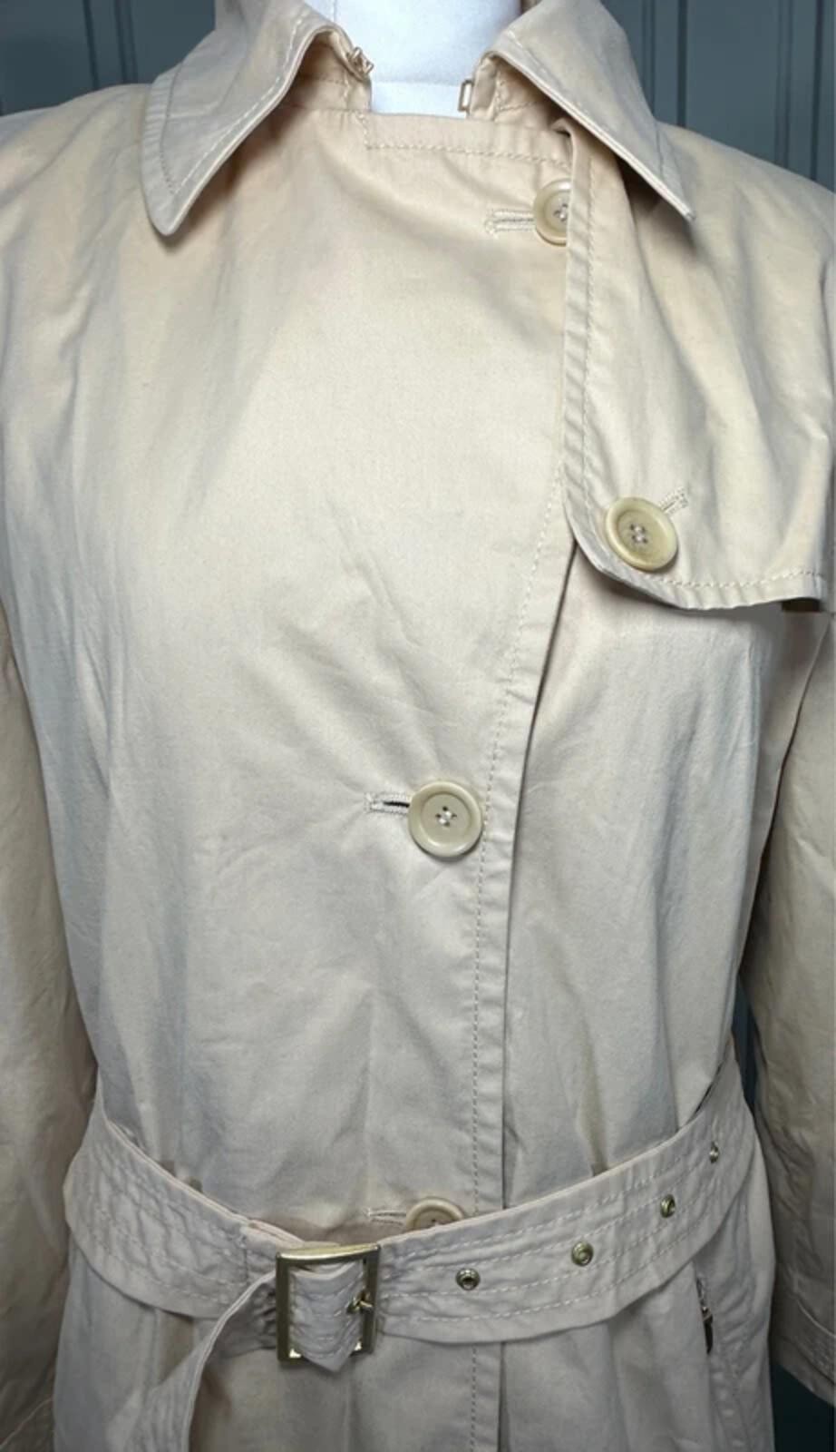 Basler Beige Single-Breasted Trench Coat / Rain Mac with Belt
