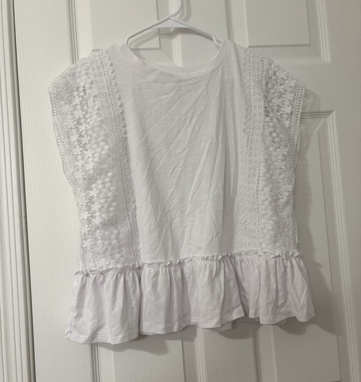 Women’s White Solid Lace Cap Sleeve Peplum Ruffle Hem Pullover Blouse Top L