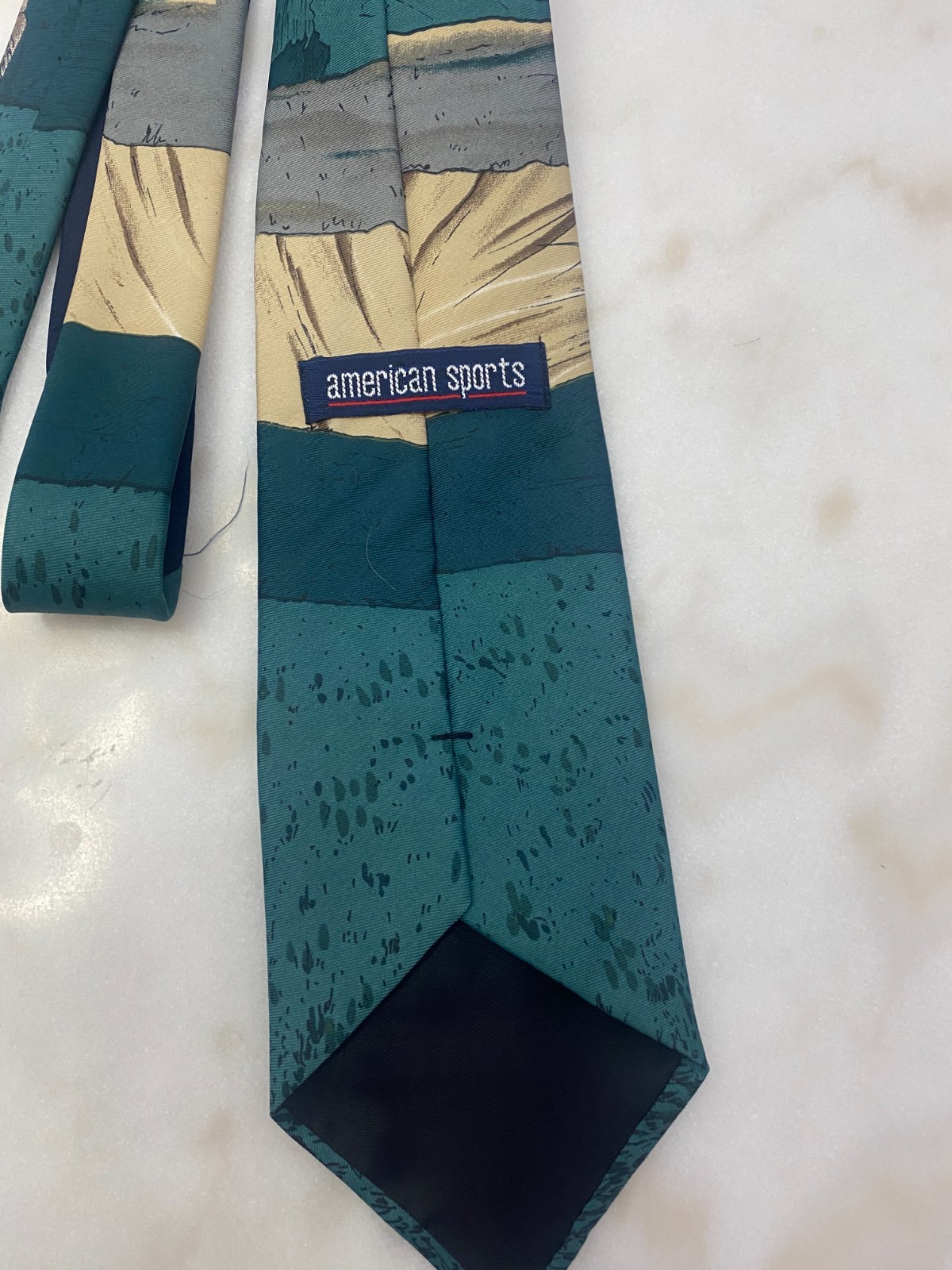 American Sports Golf Tie Novelty Golfer Golf Ball Scene Silk USA Made Wide 90s