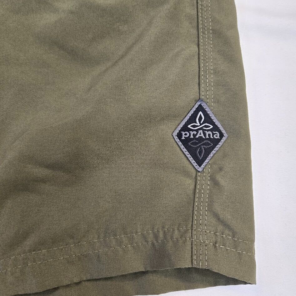 prAna Men’s Green Mojo Shorts 10″ Inseam Pull On Stretch Waist Size XXL