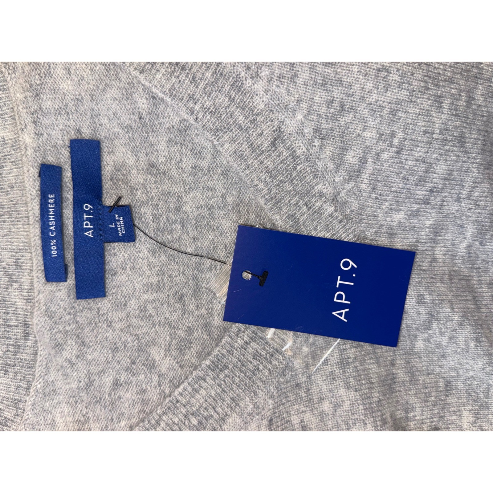 Apt. 9 Womens 100% Cashmere V-Neck Sweater Heather Gray Size L NWT