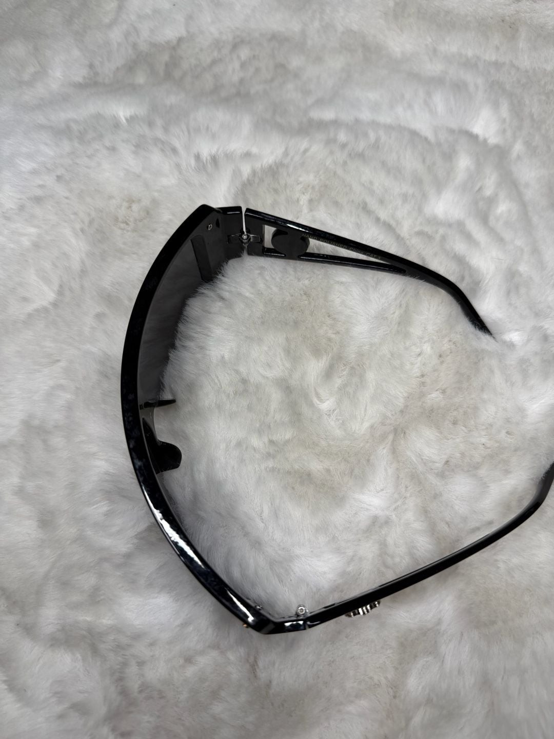 Oversized Shield Wrap Sunglasses with Medusa-Style Emblem Detail