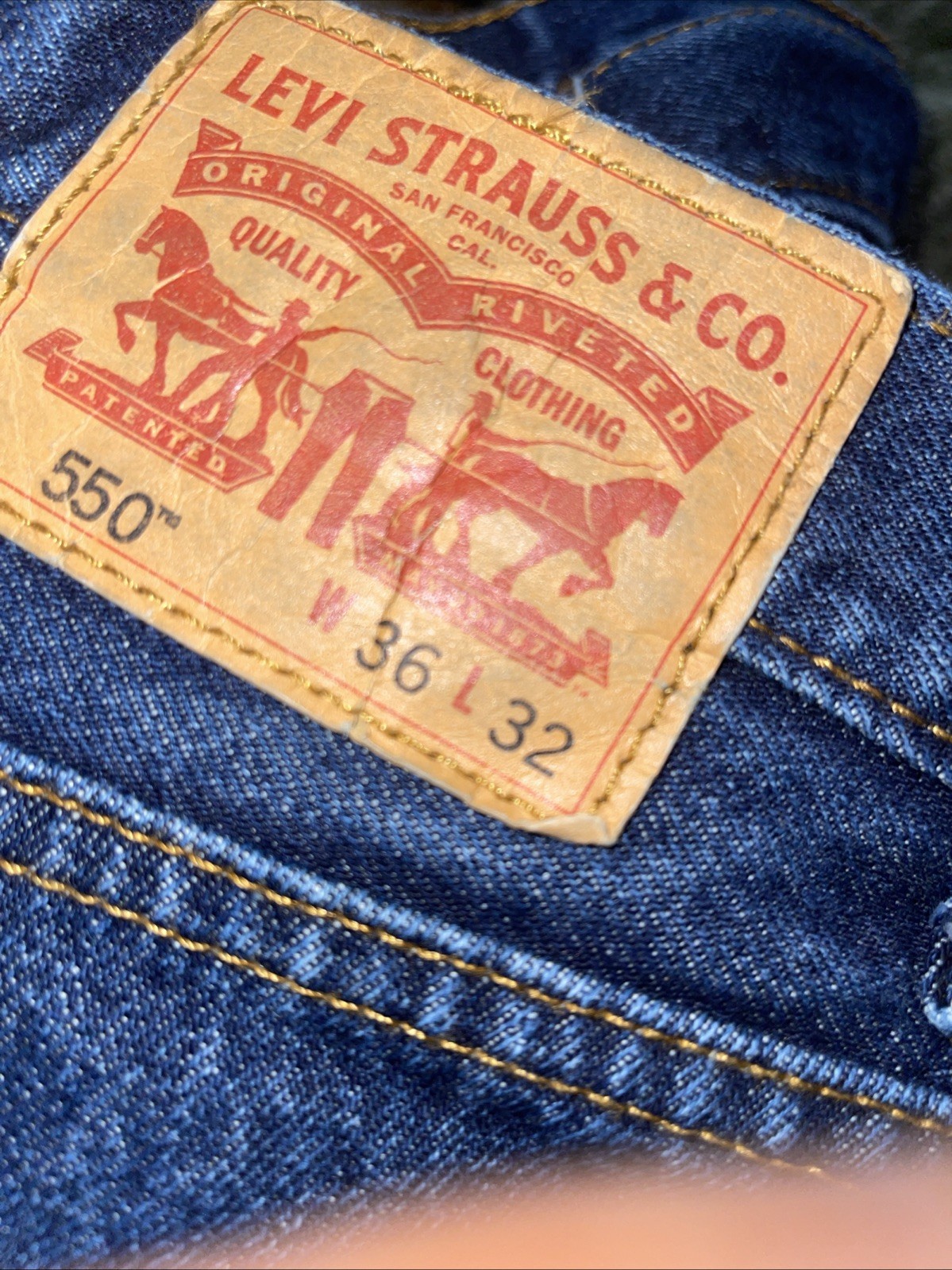 Levi’s 550 Men’s Jeans Size 36×32 Blue Relaxed Fit Look At Pics