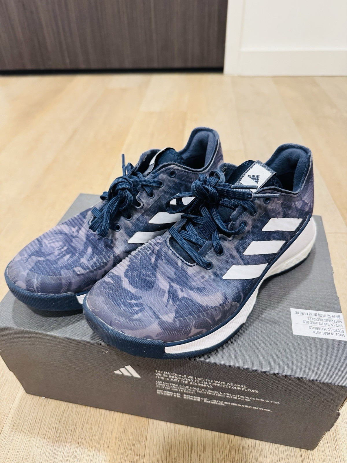 Adidas Crazy flight Volleyball Shoes Women Size 5.5 Navy Camo