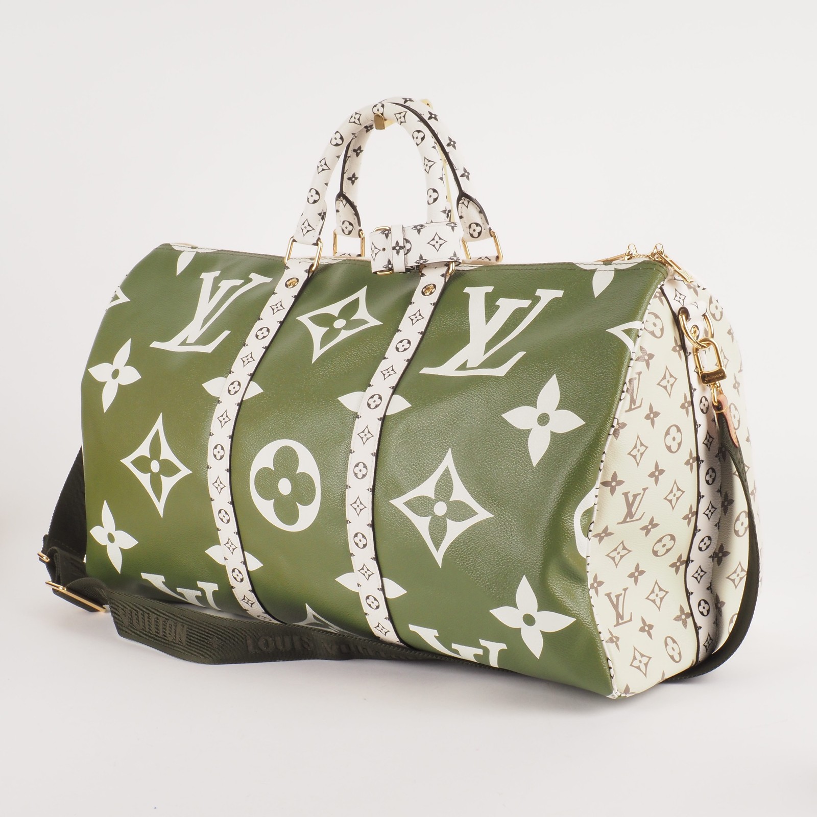 LOUIS VUITTON Keepall 50 Giant Mng Khaki/White M44590 Limited Bag OP: 3000€