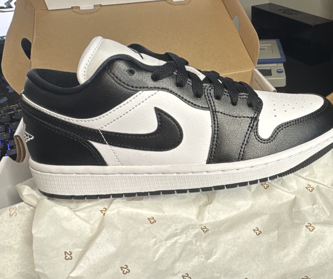 🖤🤍 PANDA AIR JORDAN 1 LOW Sneakers Black/White DQ774L-101 WMNS SZ8