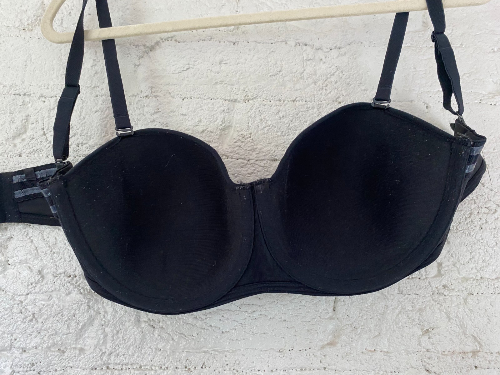 Fantasie Black Full Coverage Lined Strapless Multi-Way Bra 32F plus clear staps