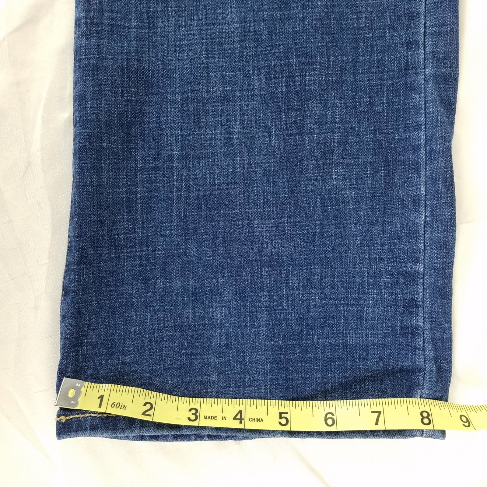 Levis Classic Bootcut Jeans Womens 32 14M Dark Wash Blue Denim Mid Rise