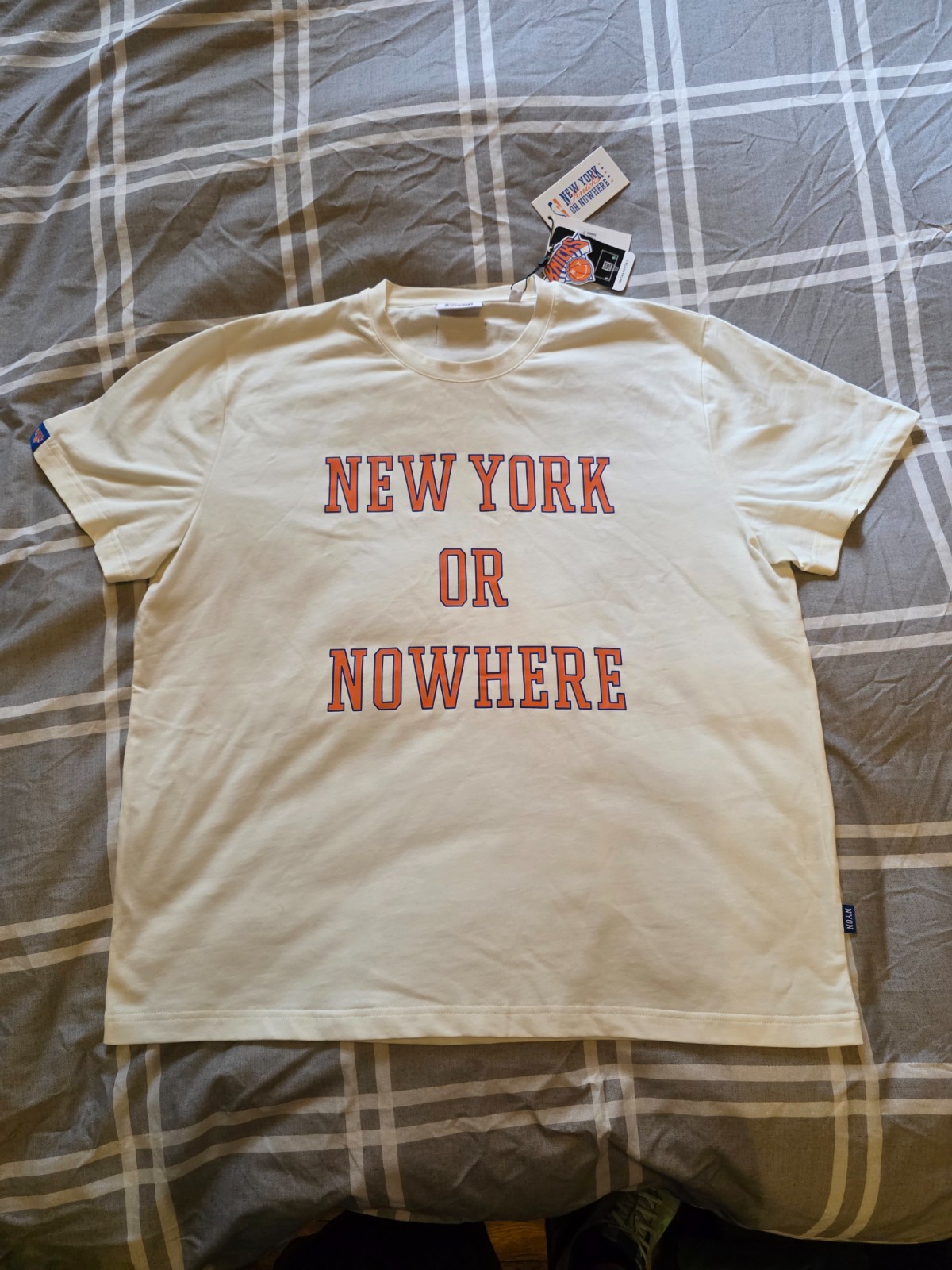 New York or Nowhere/NYON Knicks T-shirt. Size XXL. Brand new, never worn