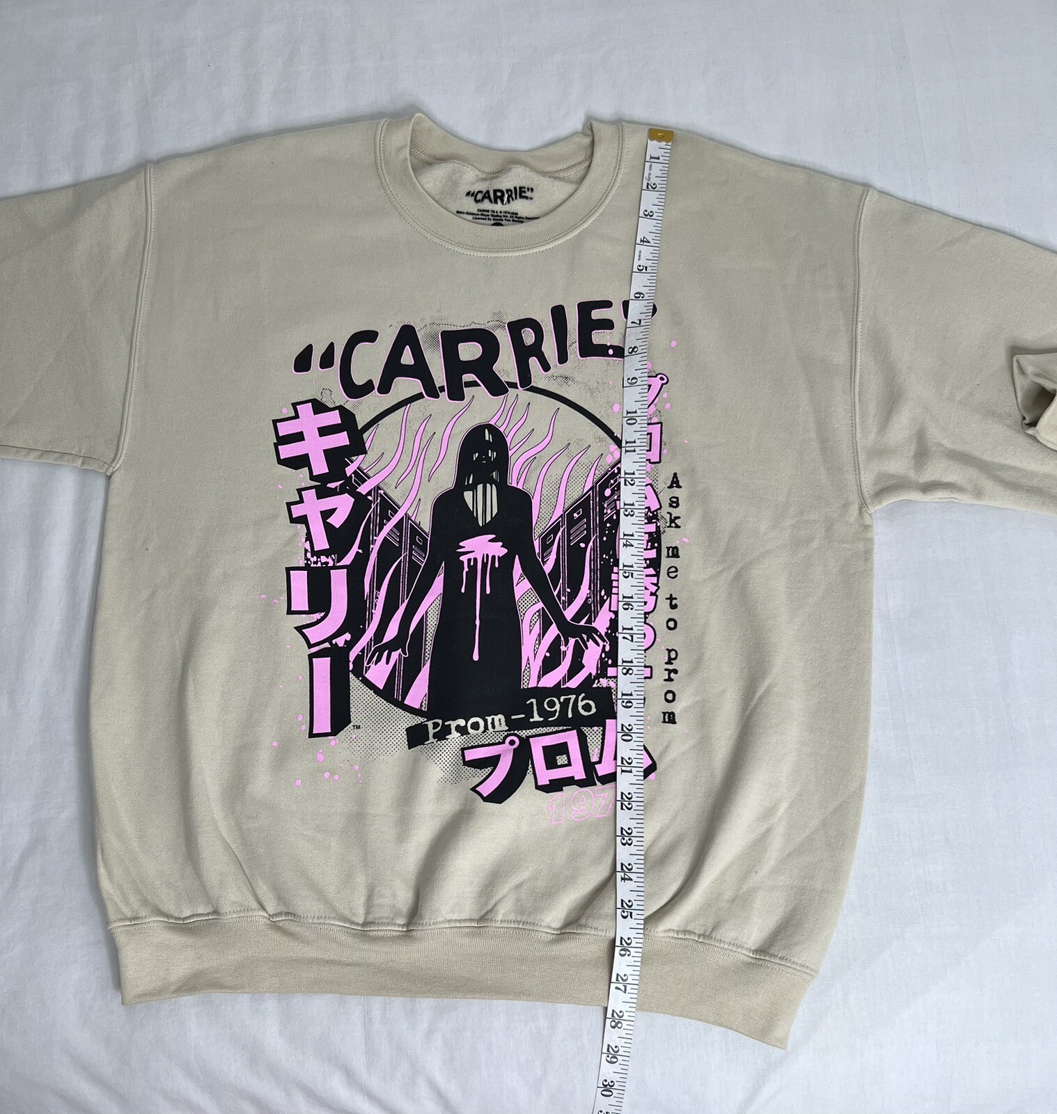 Carrie “Silhouette” Pullover Sweatshirt Long Sleeve New without tag