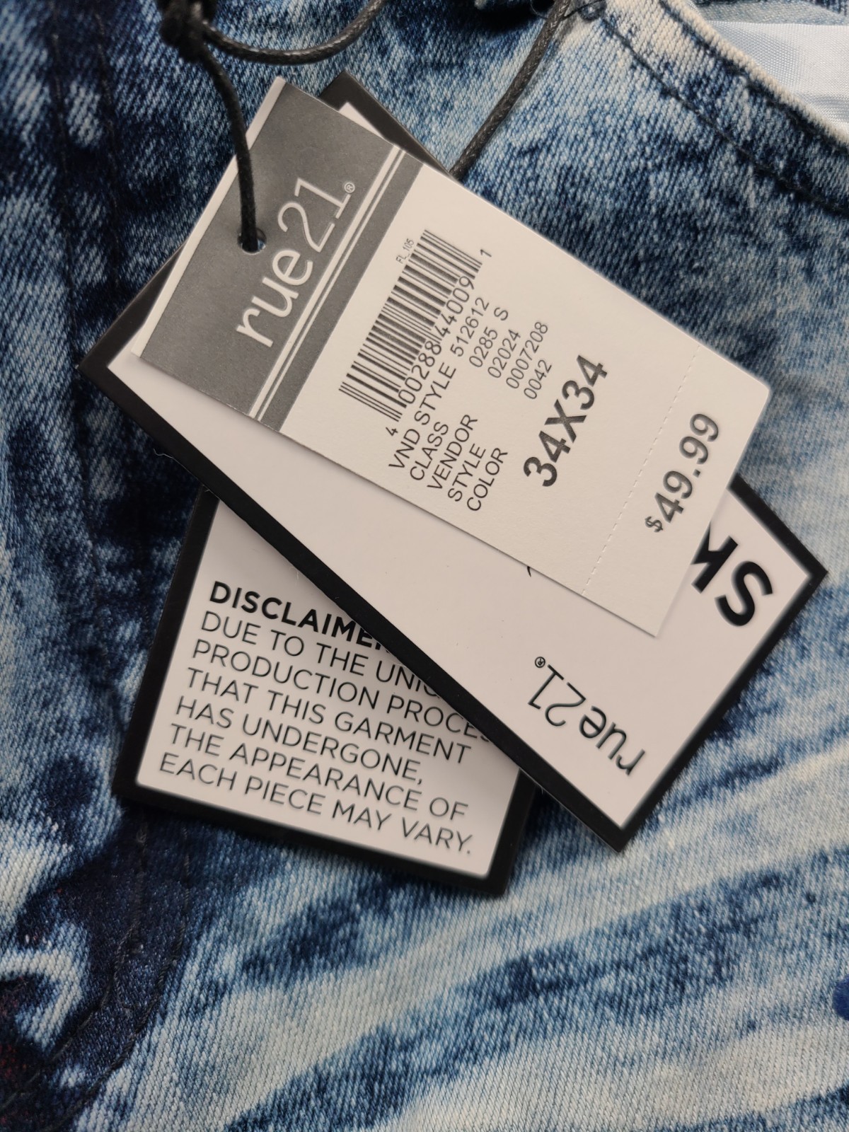 Rue 21 Premium Men’sBlue Design Patch Distressed Jeans Skinny Fit Jean 34×34 NWT