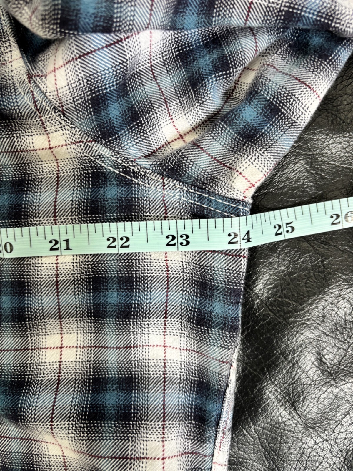 Eddie Bauer Button Down Shirt XL Blue Classic Fit Plaid Long Sleeve Pearl Snaps