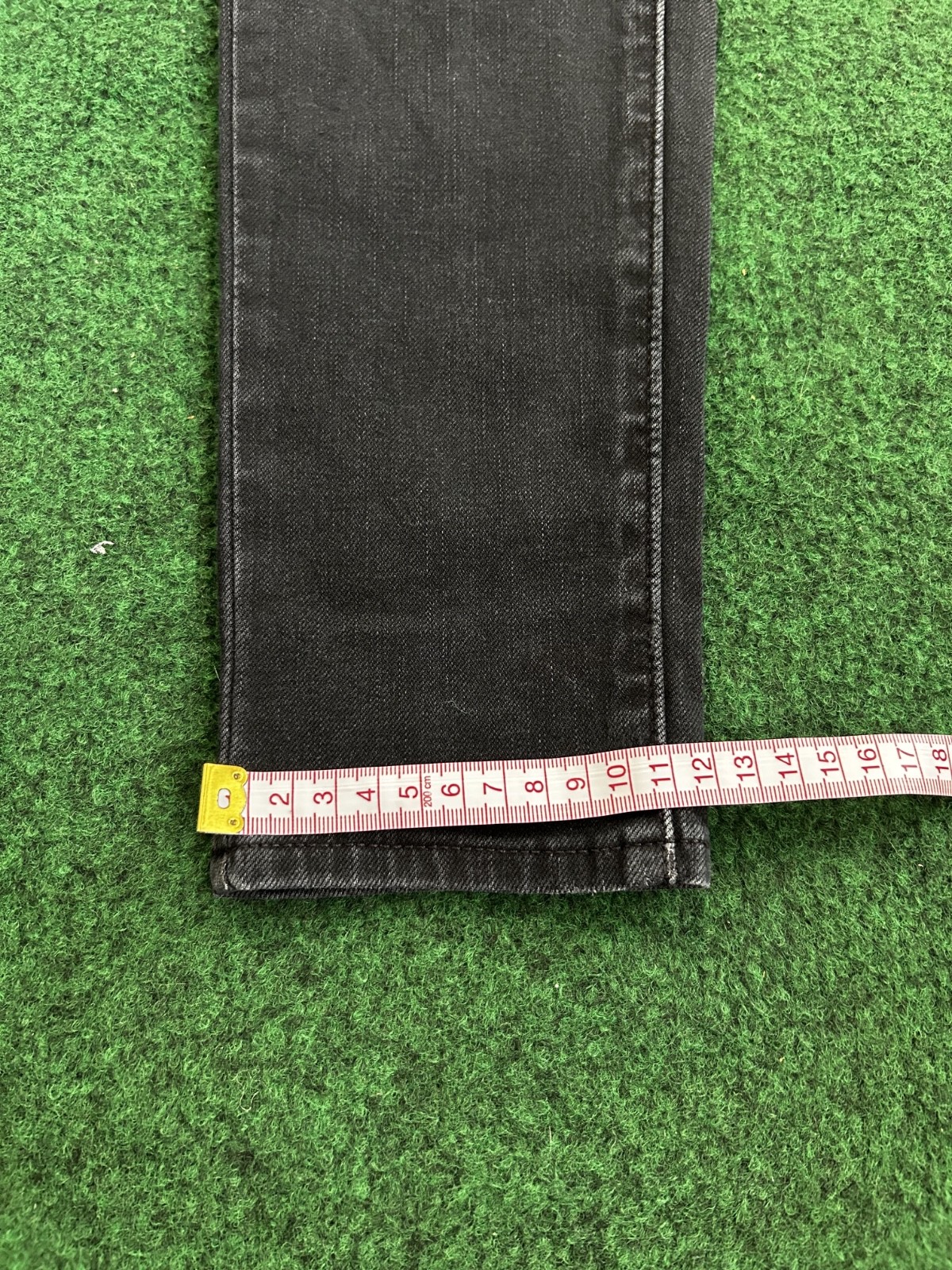 Levi’s Womens Jeans Skinny Fit Dark Grey Mid Waist Denim