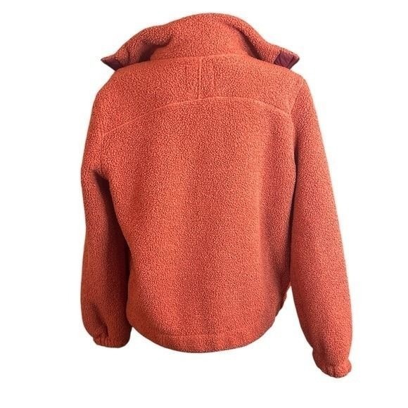 Free Assembly Women’s Patch Pocket Mixy Teddy Fleece Jacket Orange & Burgundy