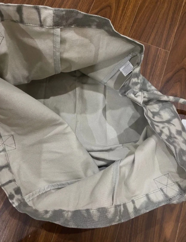 ALO Yoga Large Gray Tie Dye Canvas Tote Gym Travel Shoulder Shopper Bag NWT
