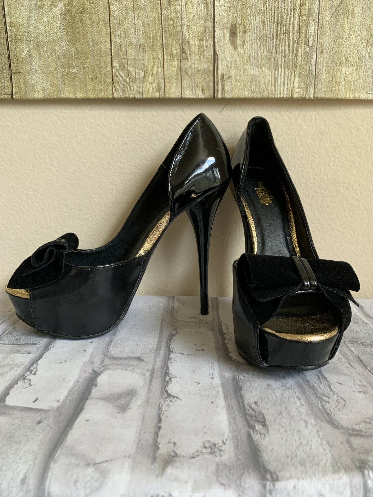 CHARLOTTE RUSSE Women’s Platform High Heels Pump Patent Open Toe Suede Bow