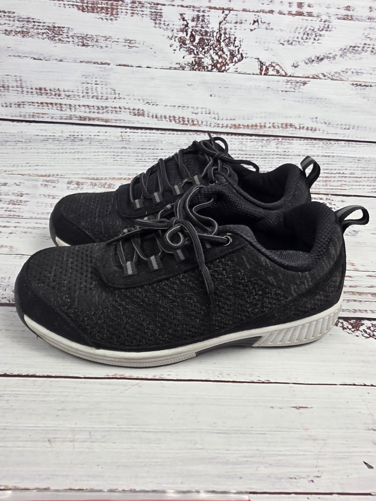 Orthofeet 619 Lava Men’s Size 7.5 X-Wide 4E Black Athletic Diabetic Walking Shoe