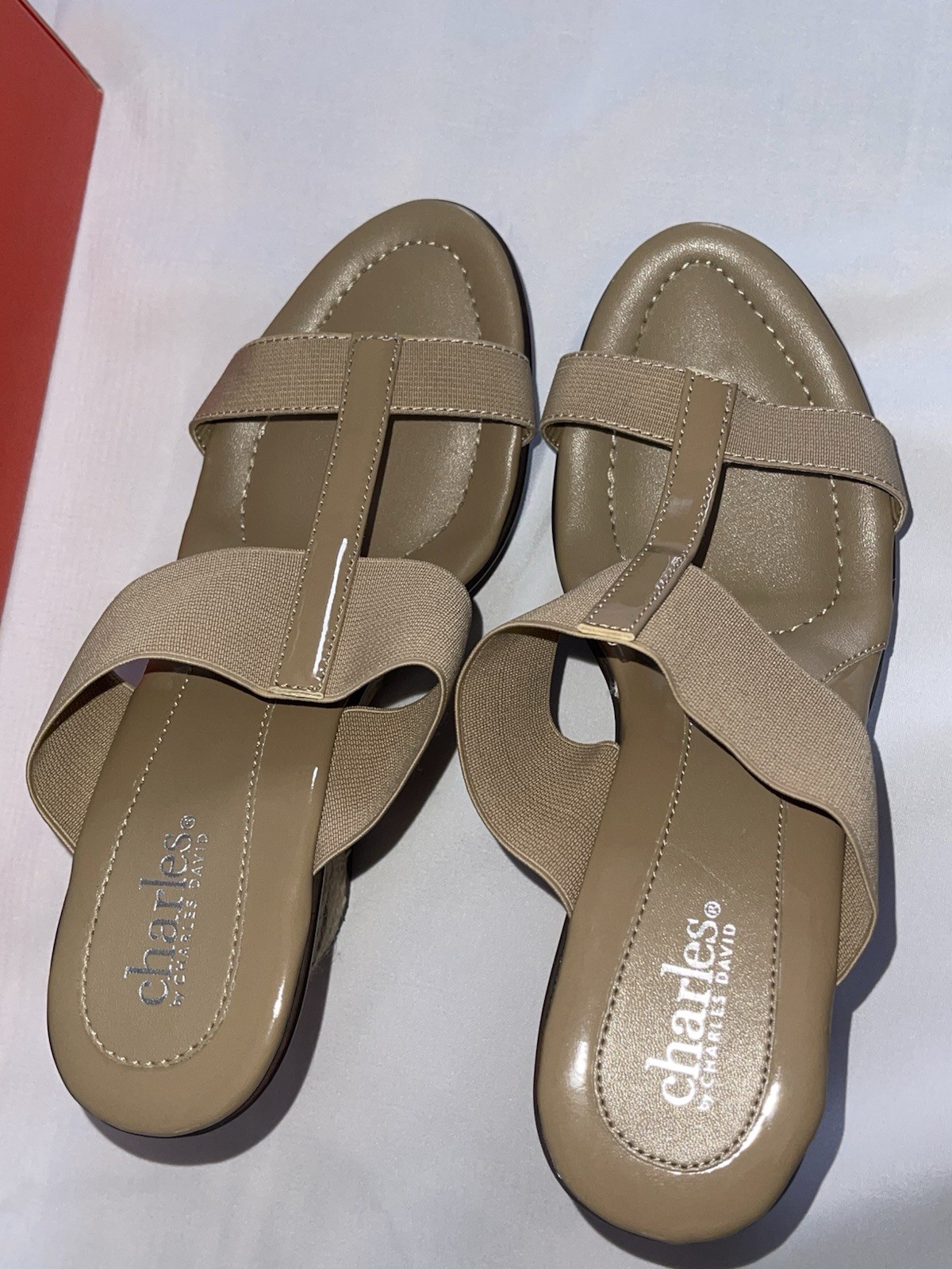 Charles by Charles David Women’s Camel Stretch T-Strap Wedge Sandals 7.5 M
