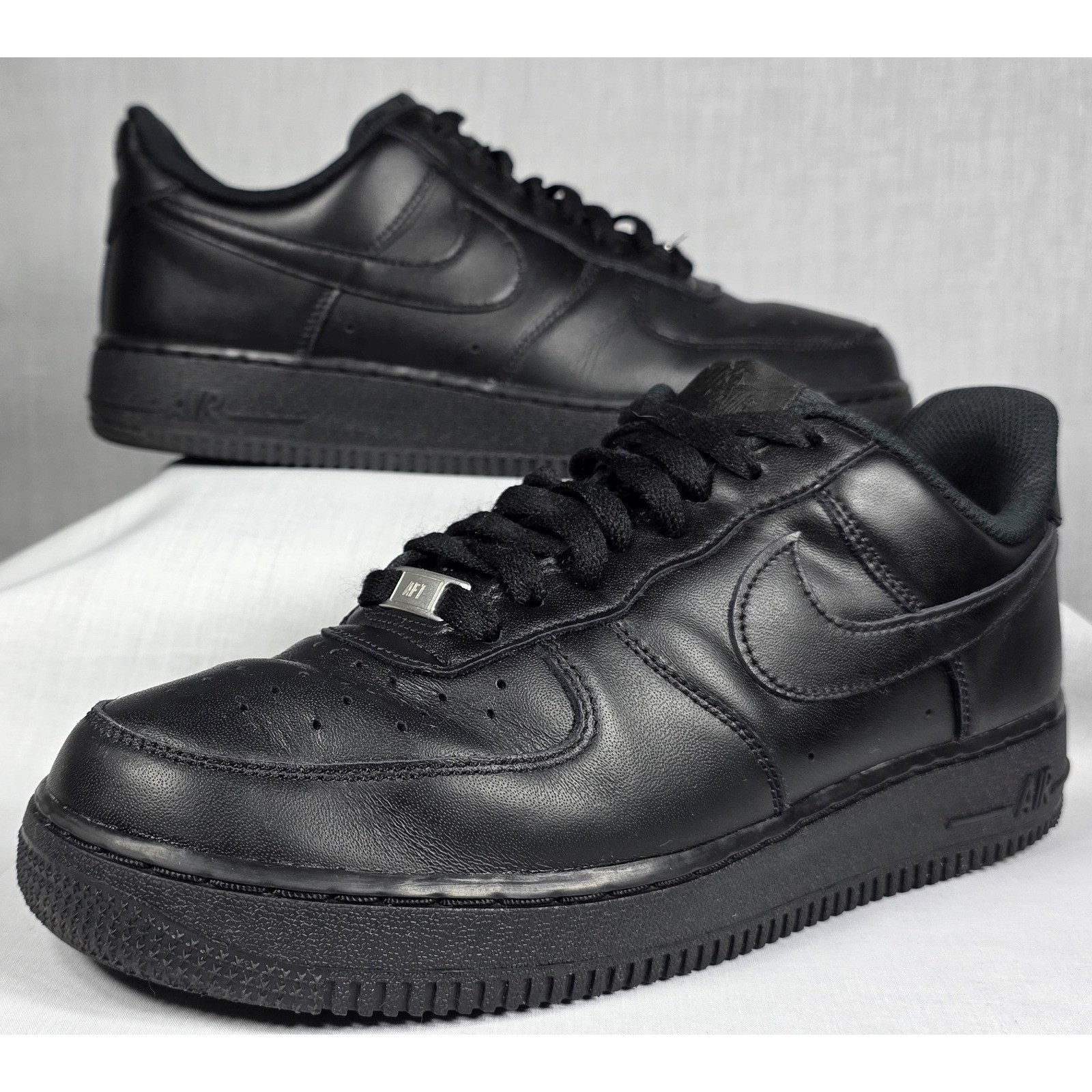 Nike Air Force 1 07 Triple Black Low Sneakers Men’s 8.5