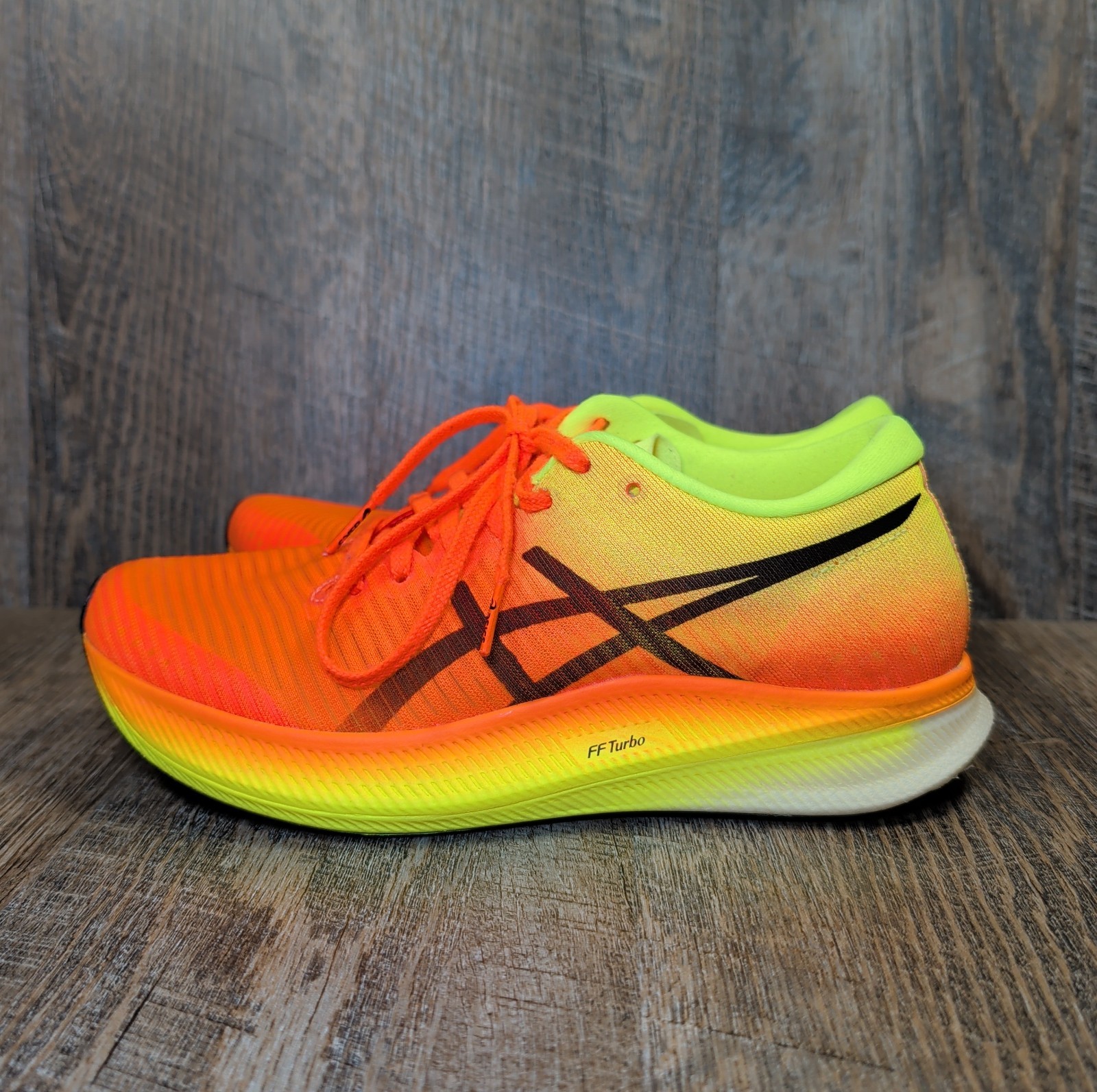 Asics Metaspeed Edge Shocking Orange Women’s Size 7.5 Athletic Running Sneakers