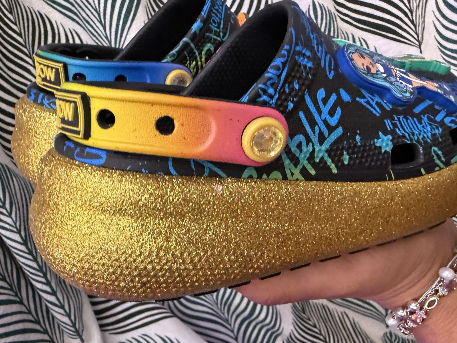 Crocs Rainbow High Classic Clog Kids J1 Black Multicolor Gold Glitter Slip On