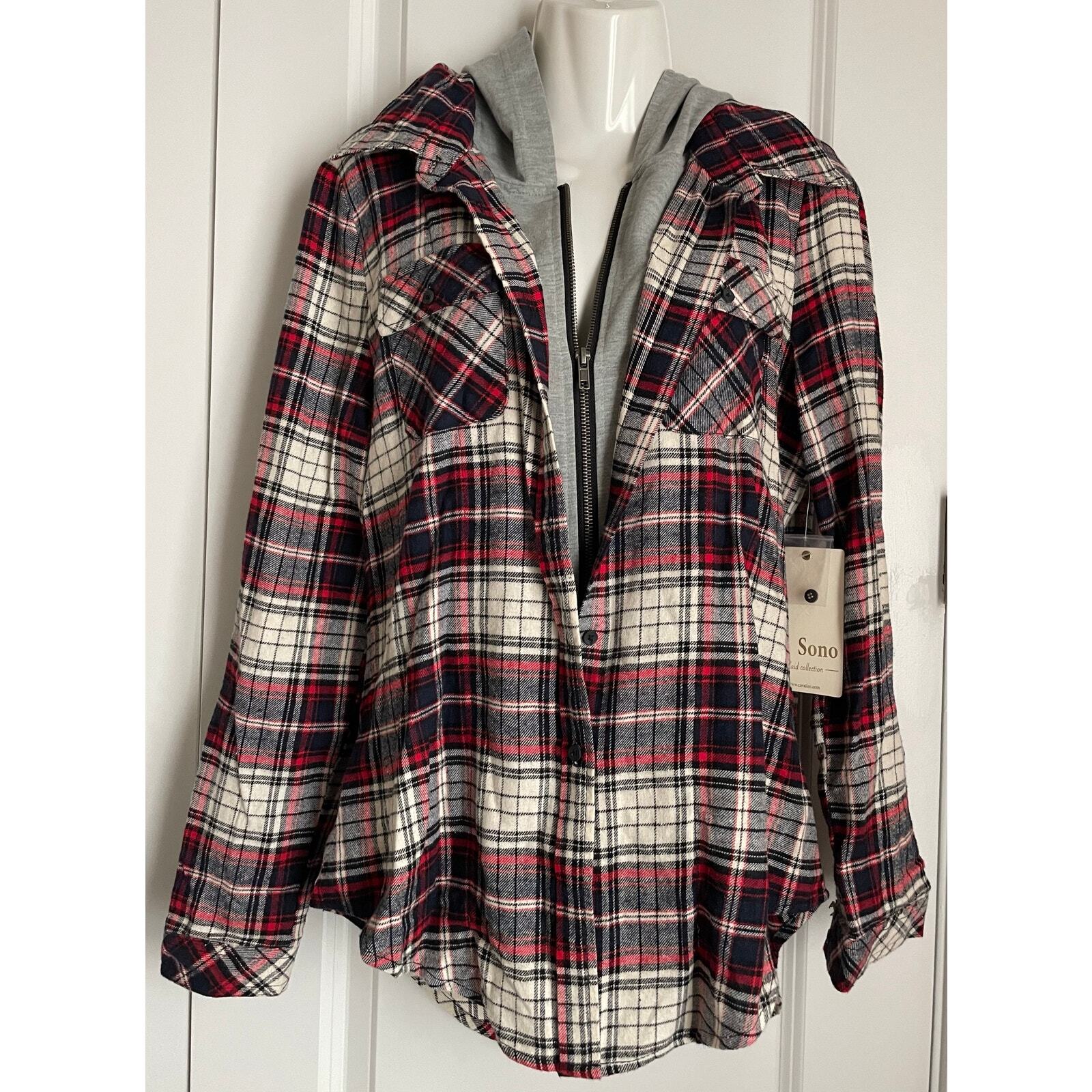 NWT Women’s Flannel W/ Jersey Hoodie Attached Boutique Brand – Small