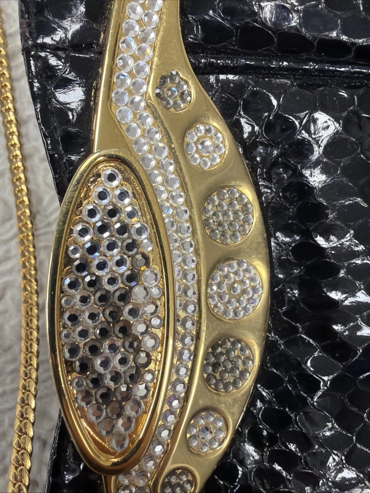 Vintage Embossed Glossy Black Snakeskin Clear Pavé-Set Crystals Jeweled Purse