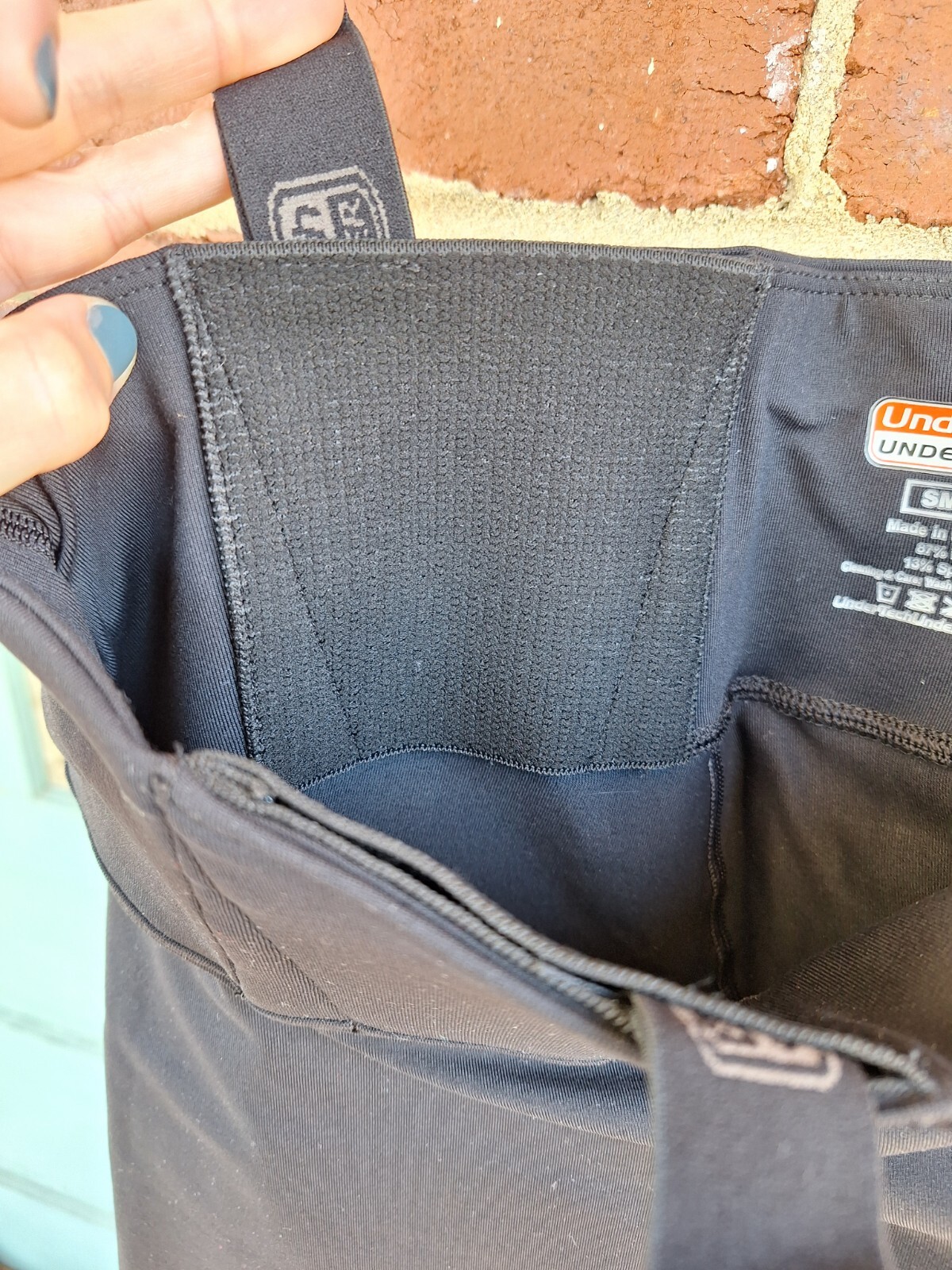 Women’s UnderTech UNDERCOVER Concealment Crop Leggings Size Small Excellent…