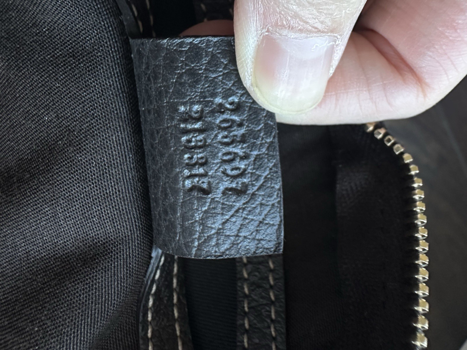 Gucci Beige/Ebony GG Crystal Medium Joy Boston Bag