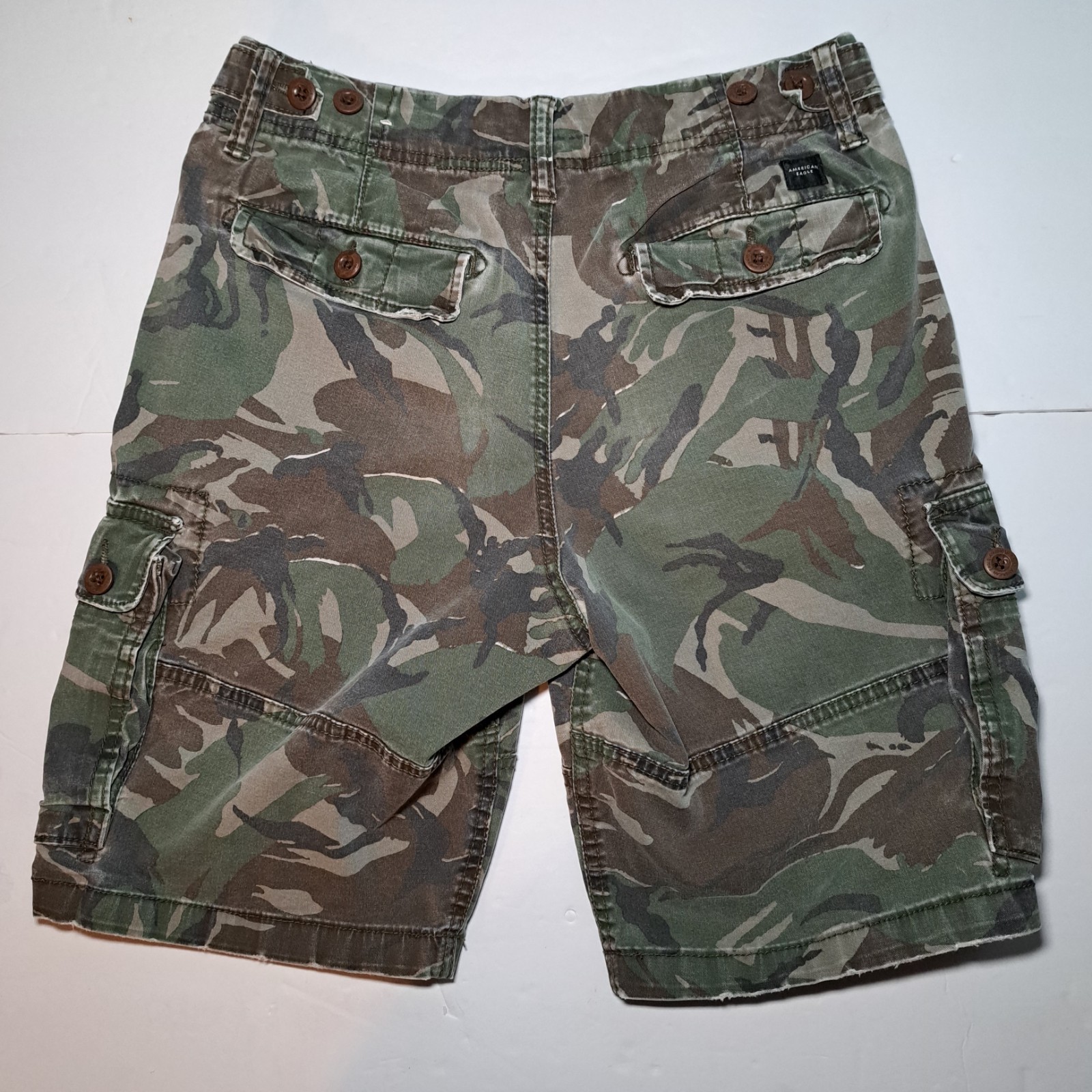 American Eagle Mens Next Level Flex Camo Cargo Shorts Size 30 . Read Description