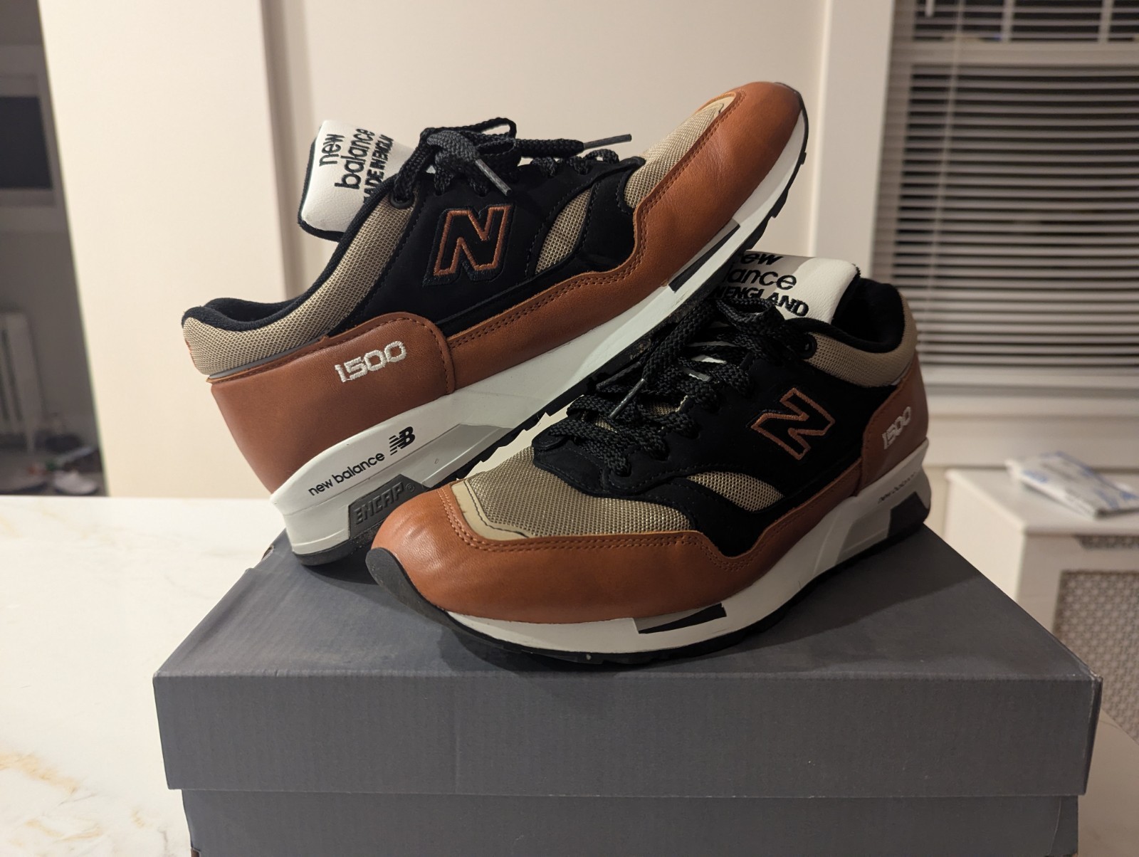 New Balance 1500 Made in England Tan/Black/White Low Top Sneakers M1500TBT