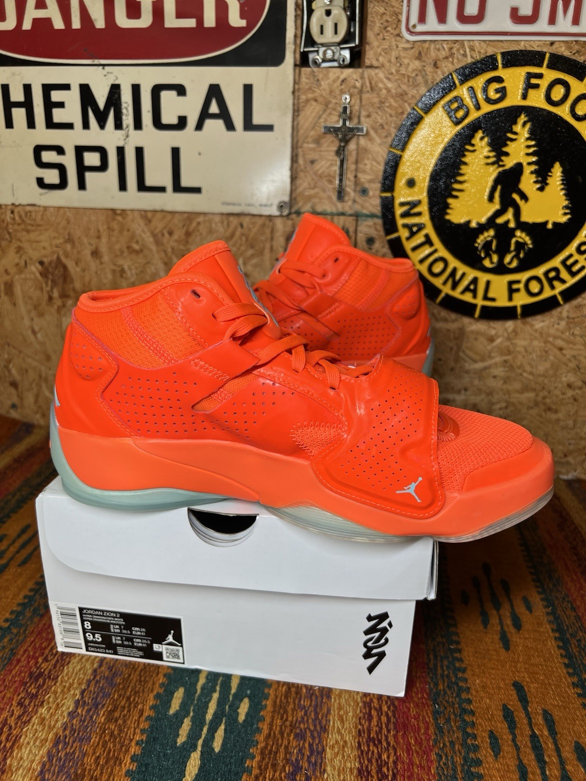 Nike Air Jordan Zion 2 Hyper Crimson Basketball Men’s Size 8 DX5423 841